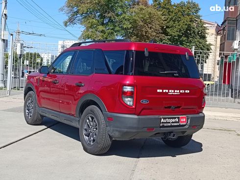 Ford Bronco 2021 красный - фото 6