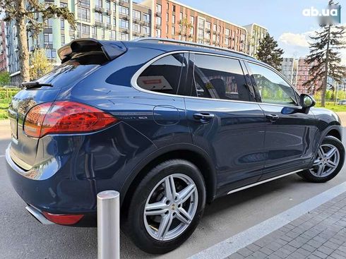 Porsche Cayenne 2012 - фото 21