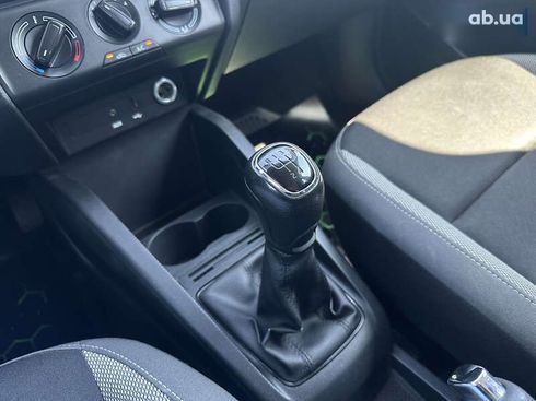 Skoda Fabia 2016 - фото 21