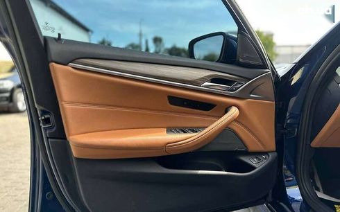 BMW 5 серия 2017 - фото 8
