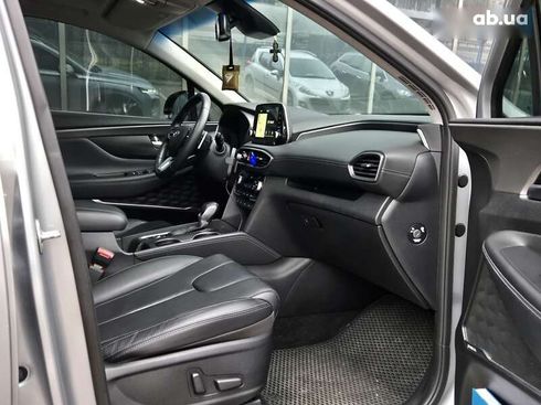 Hyundai Santa Fe 2018 - фото 14