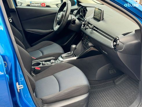 Toyota Yaris 2017 синий - фото 23