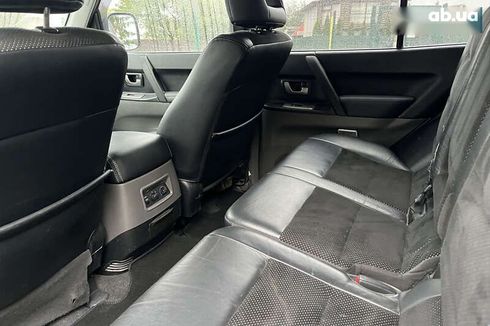 Mitsubishi Pajero 2001 - фото 20