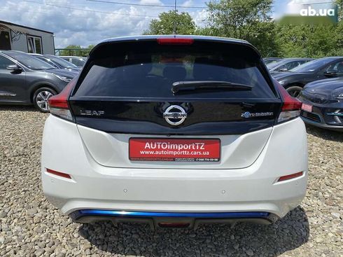 Nissan Leaf 2020 - фото 15