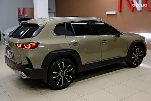 Mazda CX-50 2023 зеленый - фото 4