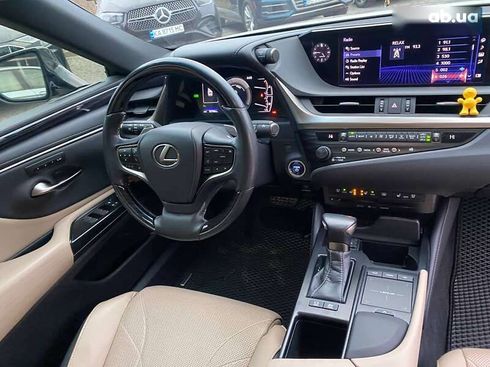 Lexus ES 2019 - фото 10