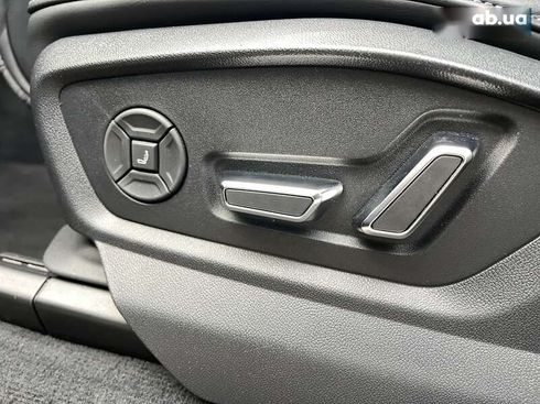 Audi SQ7 2020 - фото 13