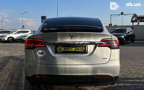 Tesla Model X 2018 - фото 6