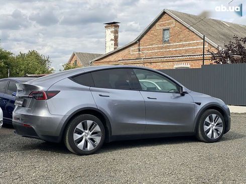 Tesla Model Y 2023 - фото 11