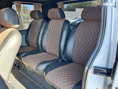 Renault Trafic 2011 - фото 28