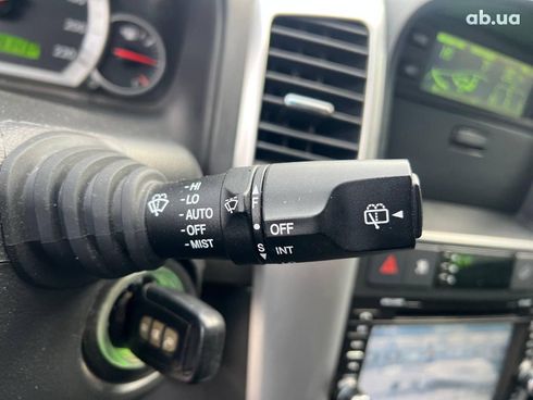 Chevrolet Captiva 2008 черный - фото 25