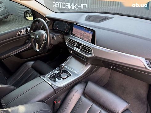 BMW X5 2019 - фото 25