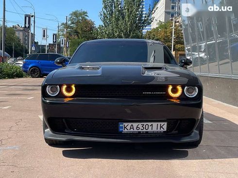 Dodge Challenger 2017 - фото 7