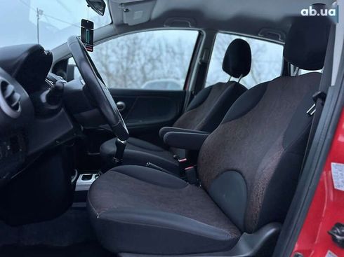 Nissan Note 2010 - фото 22