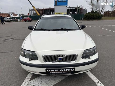 Volvo V70 2002 - фото 3