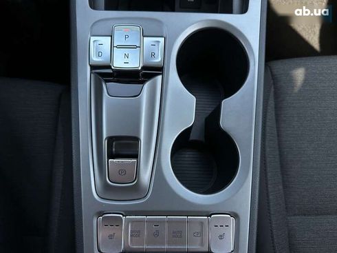 Hyundai Kona 2021 - фото 15