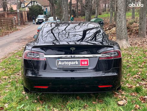 Tesla Model S 2019 черный - фото 7