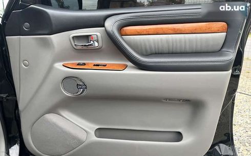 Lexus LX 2005 - фото 25