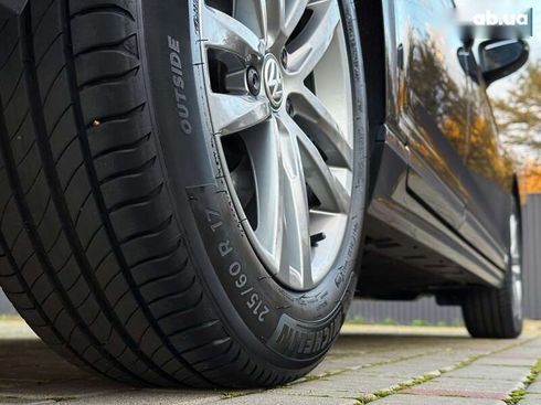 Volkswagen Passat 2017 - фото 22