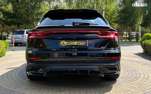 Audi Q8 2020 - фото 6