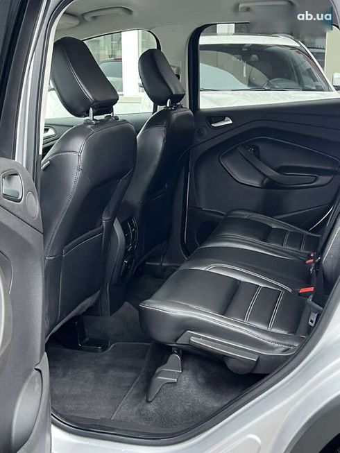 Ford Escape 2019 - фото 27