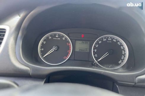 Skoda Roomster 2007 - фото 15