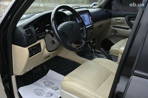 Lexus LX 2007 - фото 20