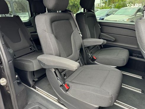 Mercedes-Benz V-Класс 2018 черный - фото 26