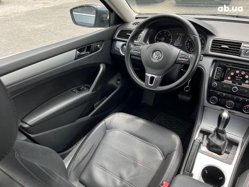 Volkswagen passat b7 2012 серый - фото 36