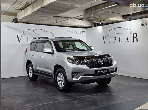 Toyota Land Cruiser Prado 2020 - фото 2