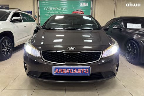Kia Forte 2017 серый - фото 7