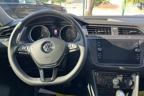 Volkswagen Tiguan 2021 - фото 21