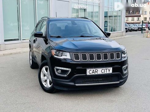 Jeep Compass 2019 - фото 9