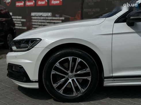 Volkswagen Passat 2018 - фото 9
