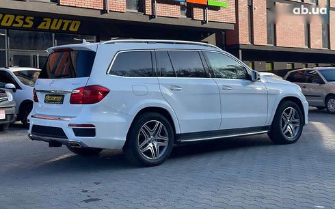 Mercedes-Benz GL-Класс 2015 - фото 5