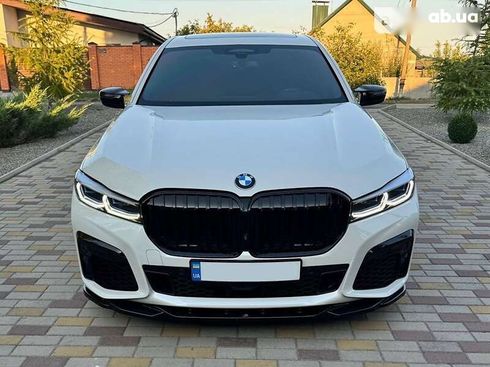 BMW 7 серия 2020 - фото 2