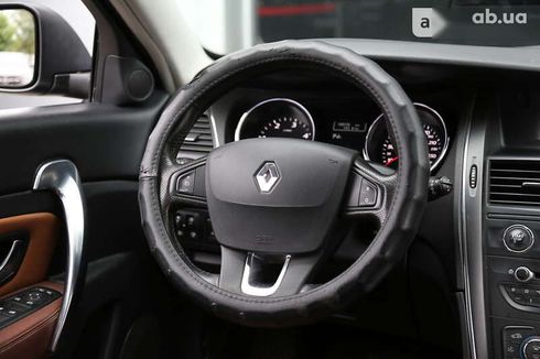 Renault Latitude 2012 - фото 16