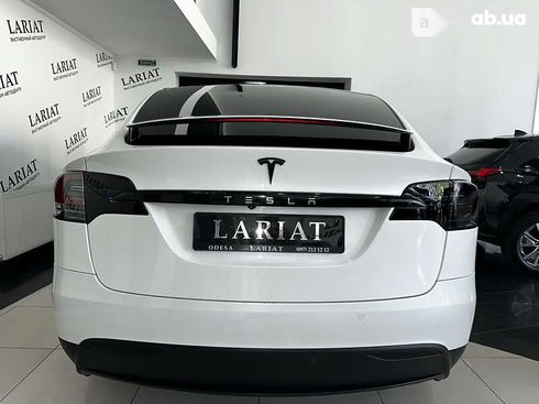 Tesla Model X 2017 - фото 30
