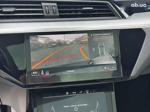 Audi E-Tron 2021 - фото 7