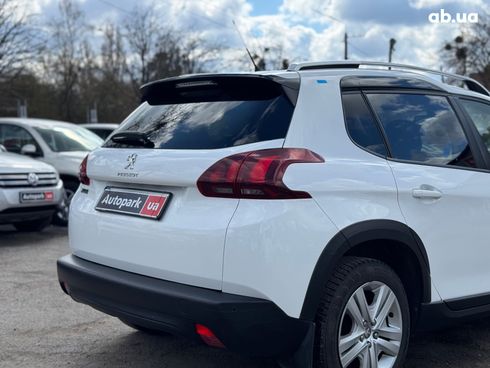 Peugeot 2008 2019 белый - фото 22