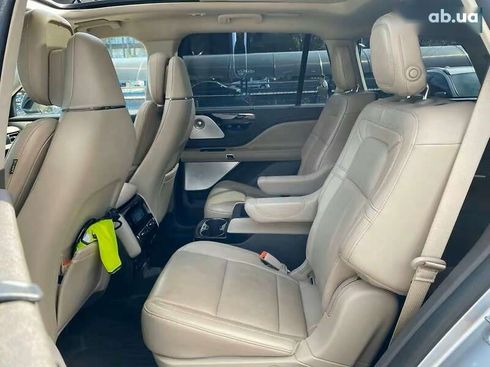 Lincoln Aviator 2019 - фото 25