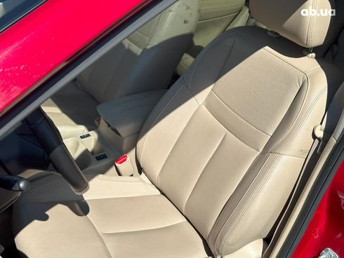 Nissan Rogue 2017 красный - фото 16