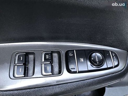 Kia K5 2017 - фото 11