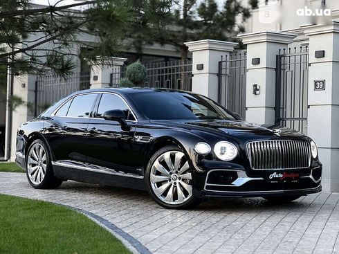 Bentley Continental Flying Spur 2020 - фото 24