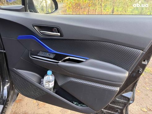 Toyota C-HR 2021 черный - фото 22