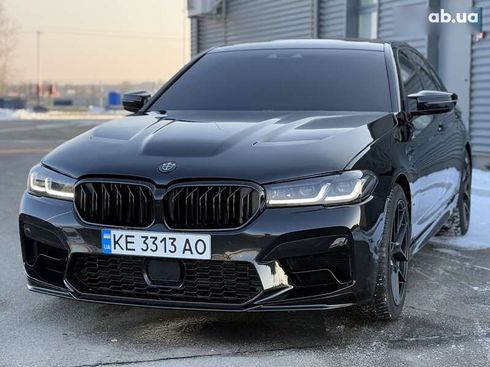 BMW 5 серия 2018 - фото 13