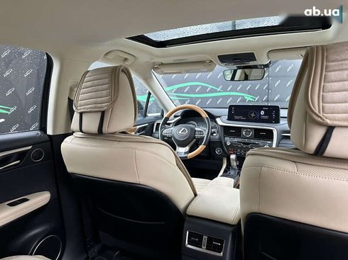 Lexus RX 2021 - фото 29