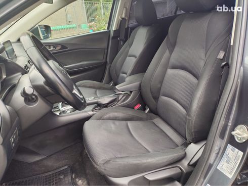 Mazda 3 2016 серый - фото 18