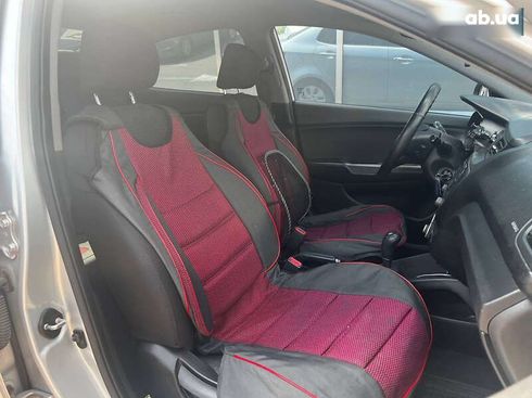 Kia Rio 2013 - фото 16