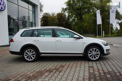 Volkswagen Golf 2017 - фото 11